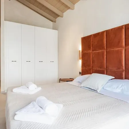 Ouranos By Select * فيسكاردو