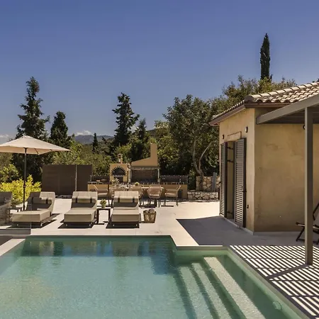 Ouranos By Select * فيسكاردو